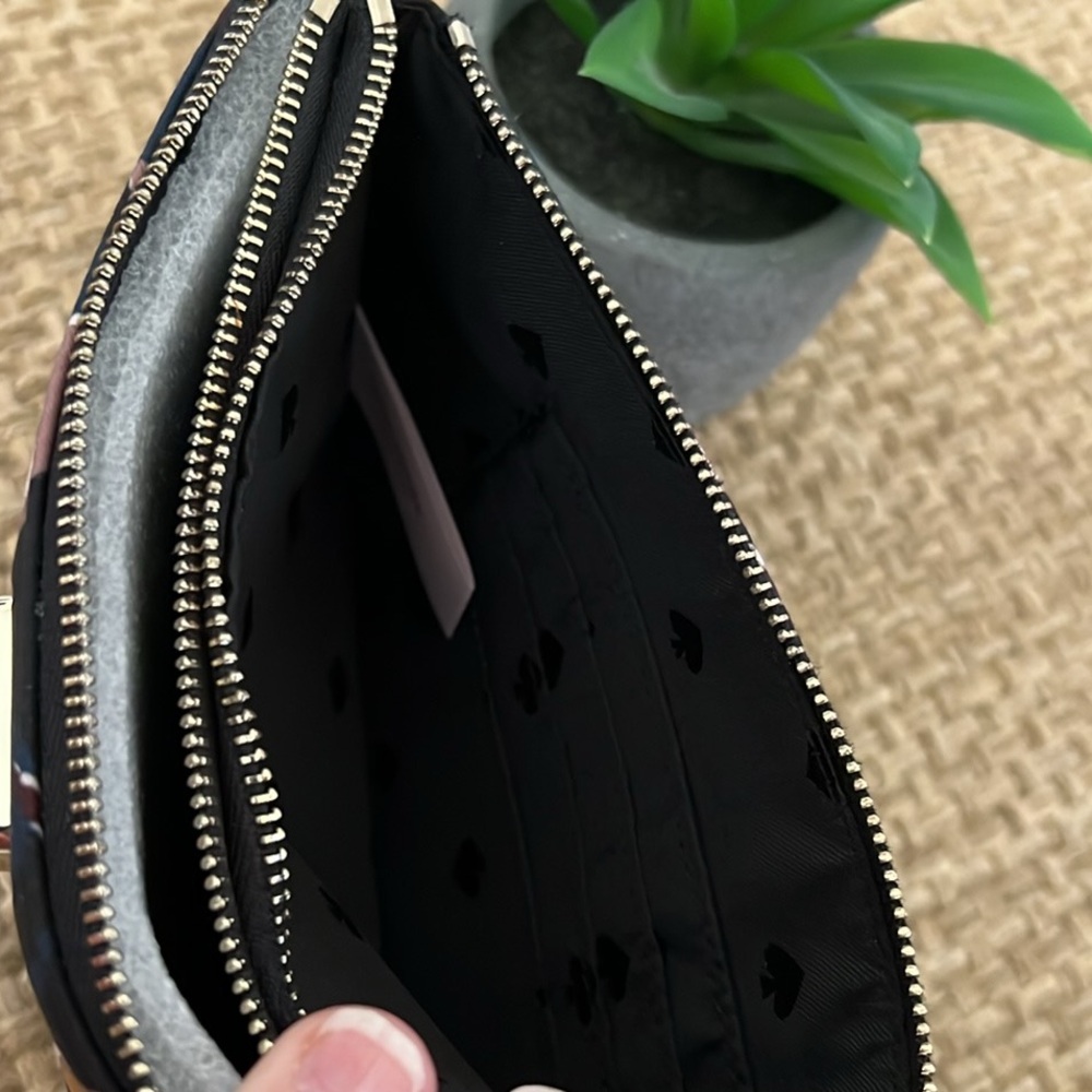 Kate Spade Floral Wristlet - Picture 6 of 7